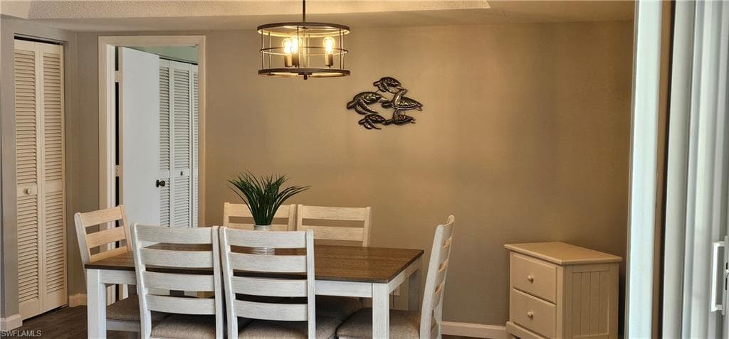 720 Teryl Rd 2082, Naples, FL 34112-6