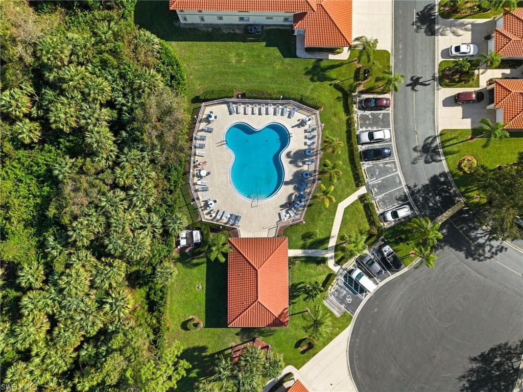 620 Luisa Ct 803-1, Naples, FL 34104-29