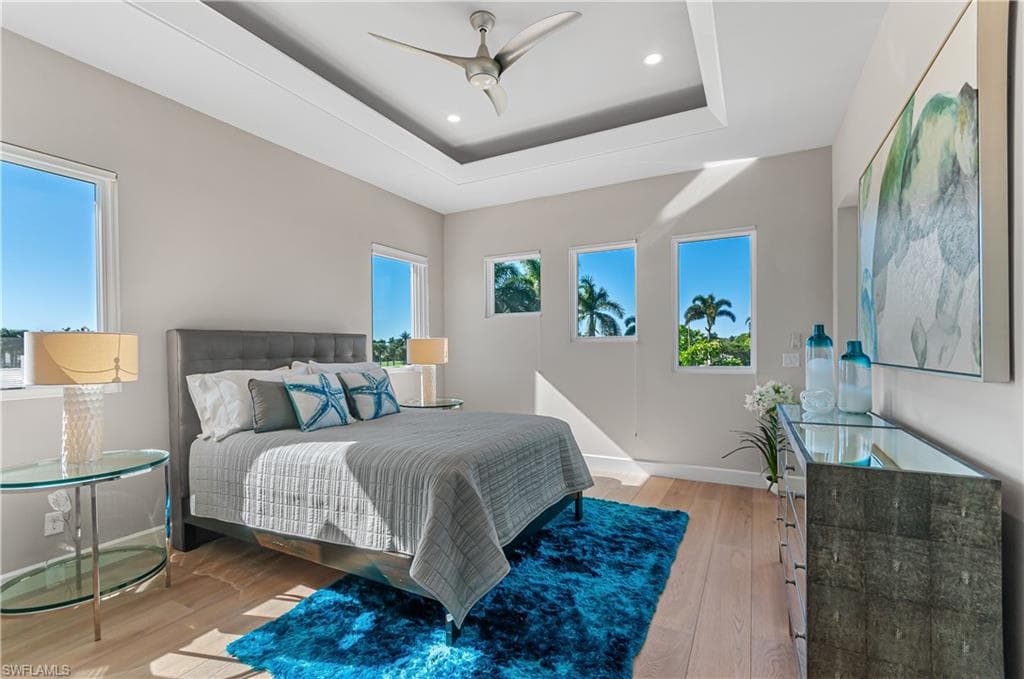 875 Wedge Dr, Naples, FL 34103-17