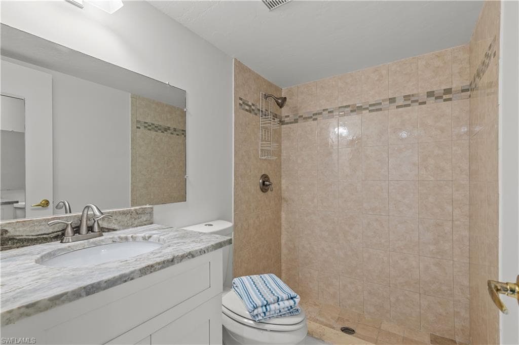 3352 Timberwood Cir, Naples, FL 34105-20