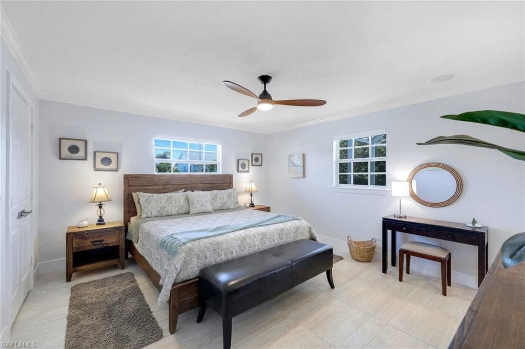 730 Amber Dr, Marco Island, FL 34145-13