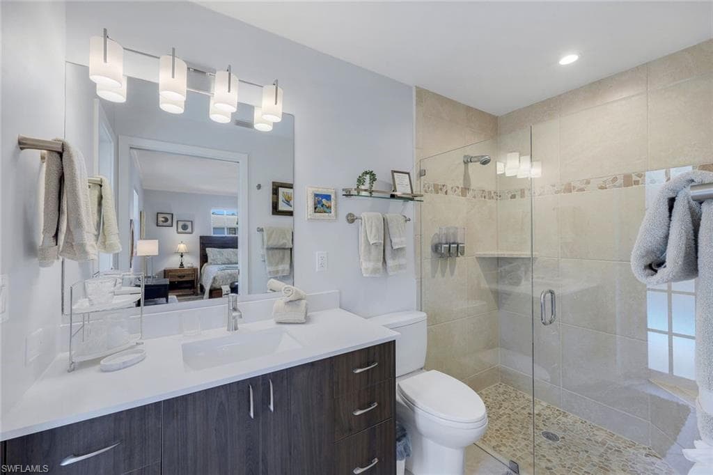 730 Amber Dr, Marco Island, FL 34145-15