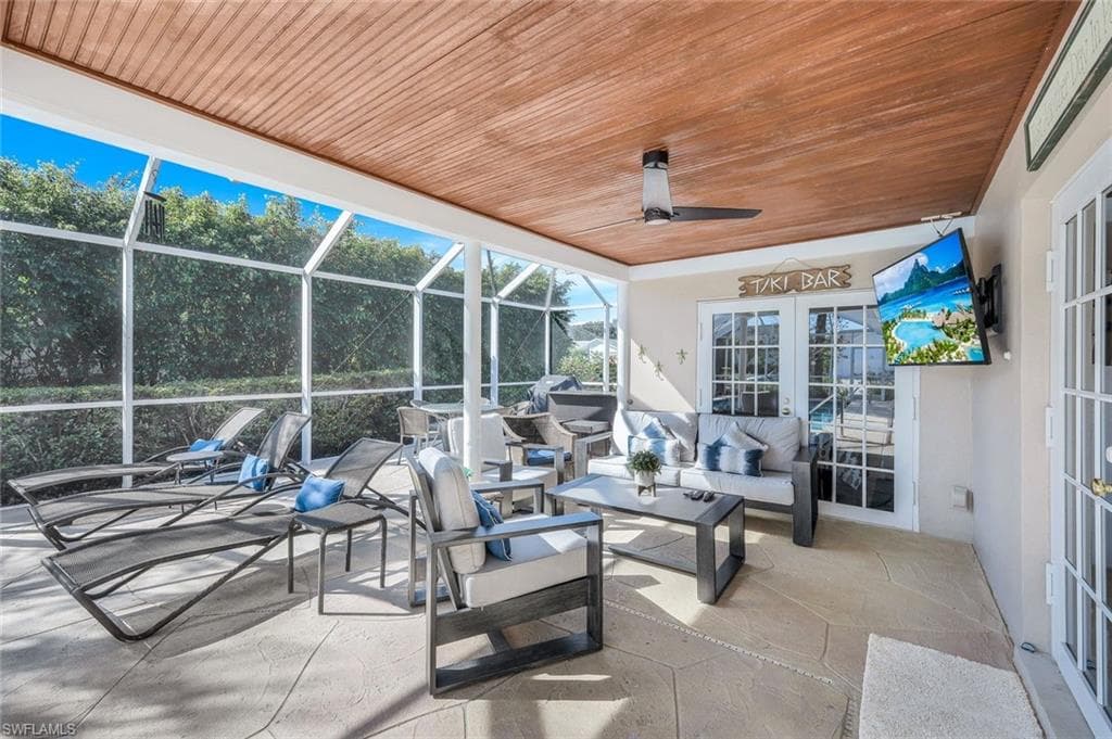 730 Amber Dr, Marco Island, FL 34145-21