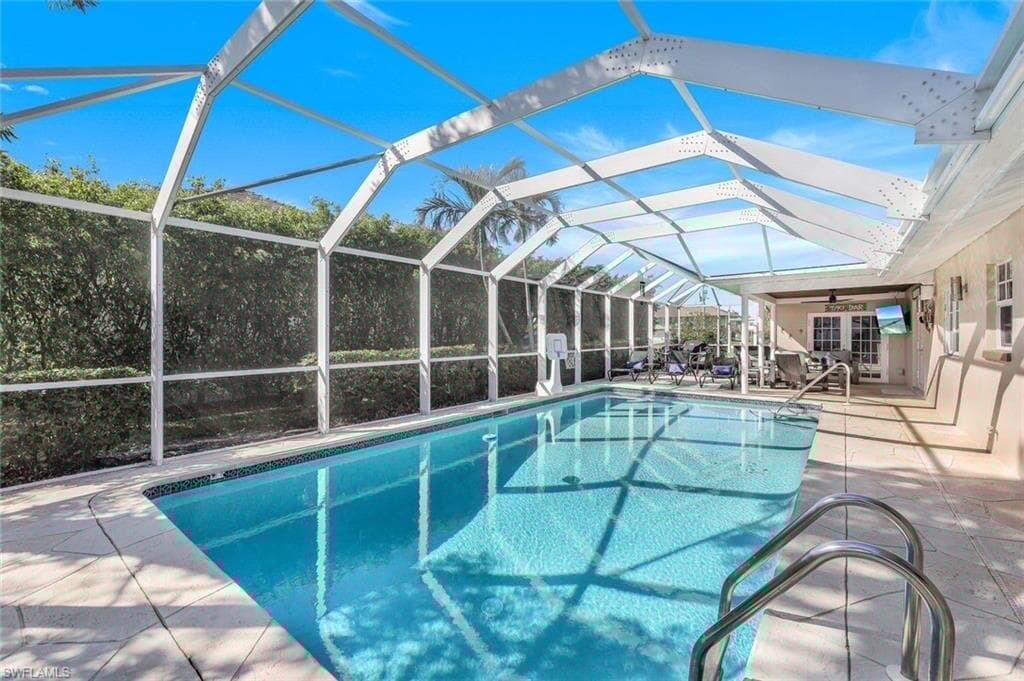 730 Amber Dr, Marco Island, FL 34145-22