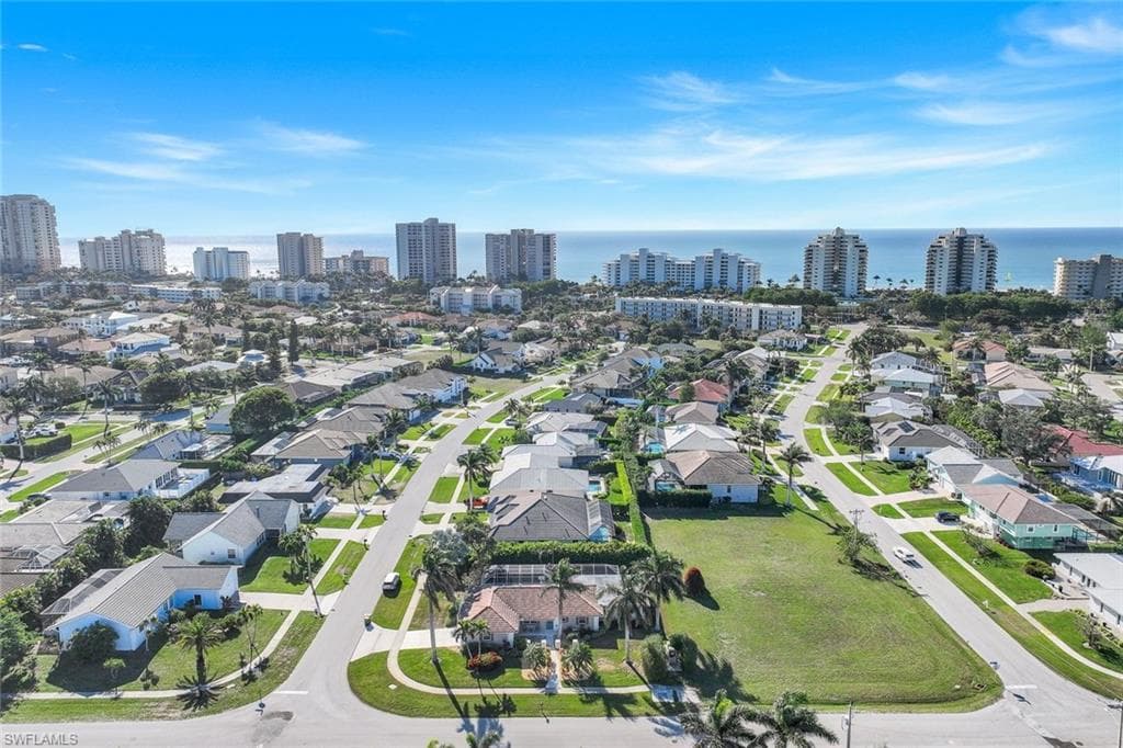 730 Amber Dr, Marco Island, FL 34145-34