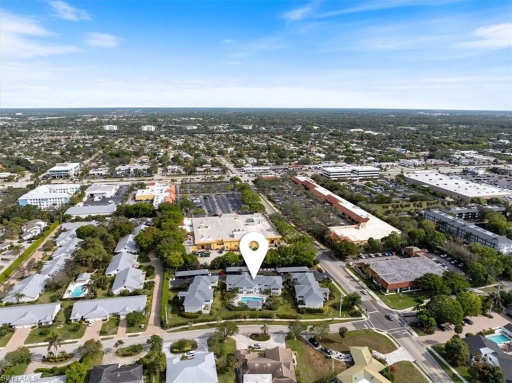 725 Neapolitan Way 725, Naples, FL 34103-31