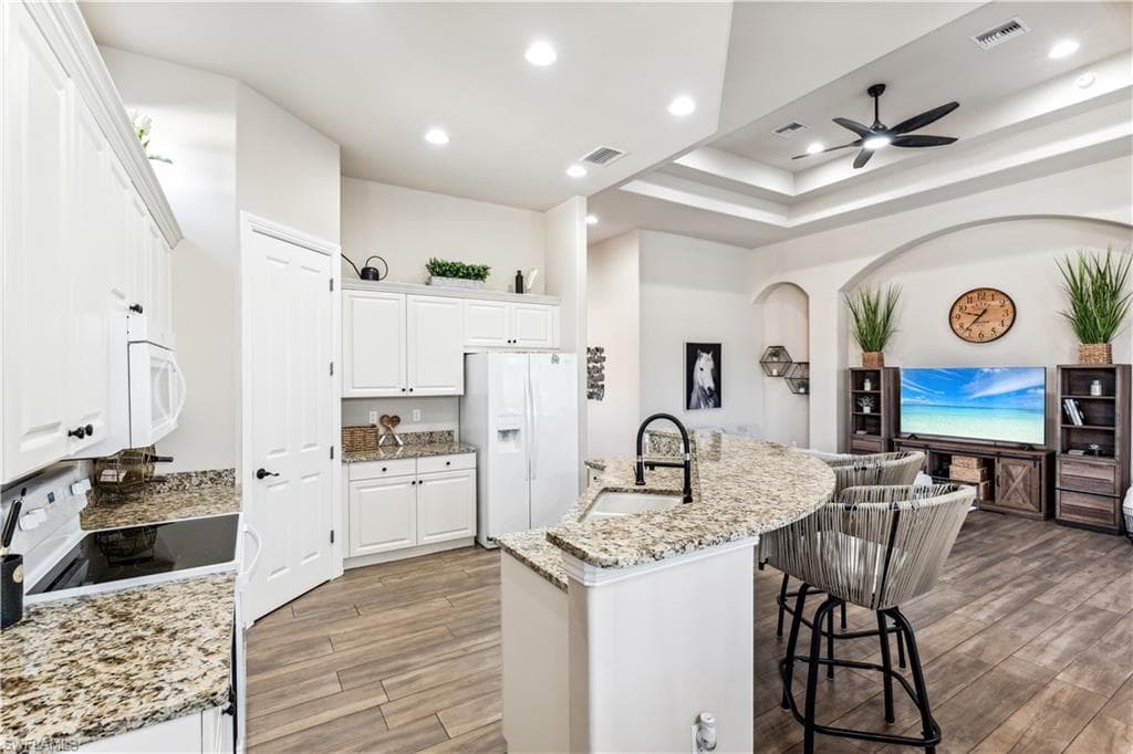 7821 Ashton Rd, Naples, FL 34113-13