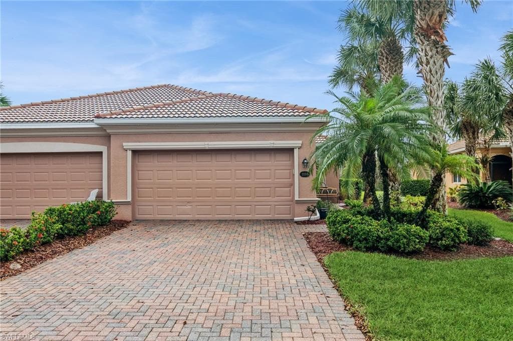 21350 Bella Terra Blvd, Estero, FL 33928-21