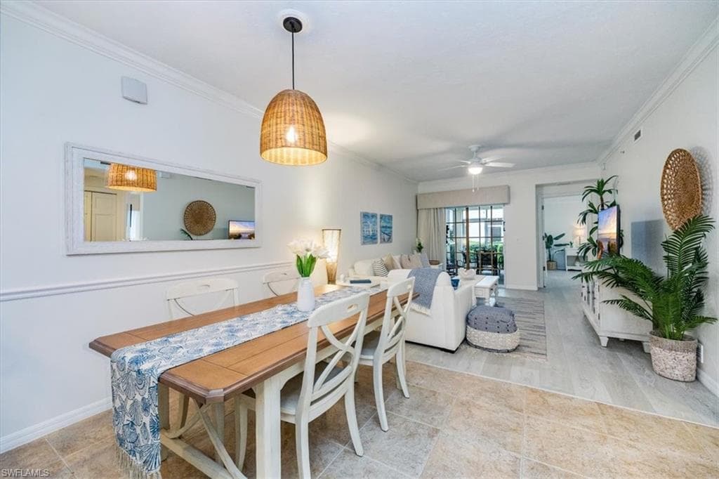 221 9th St S 130, Naples, FL 34102-8