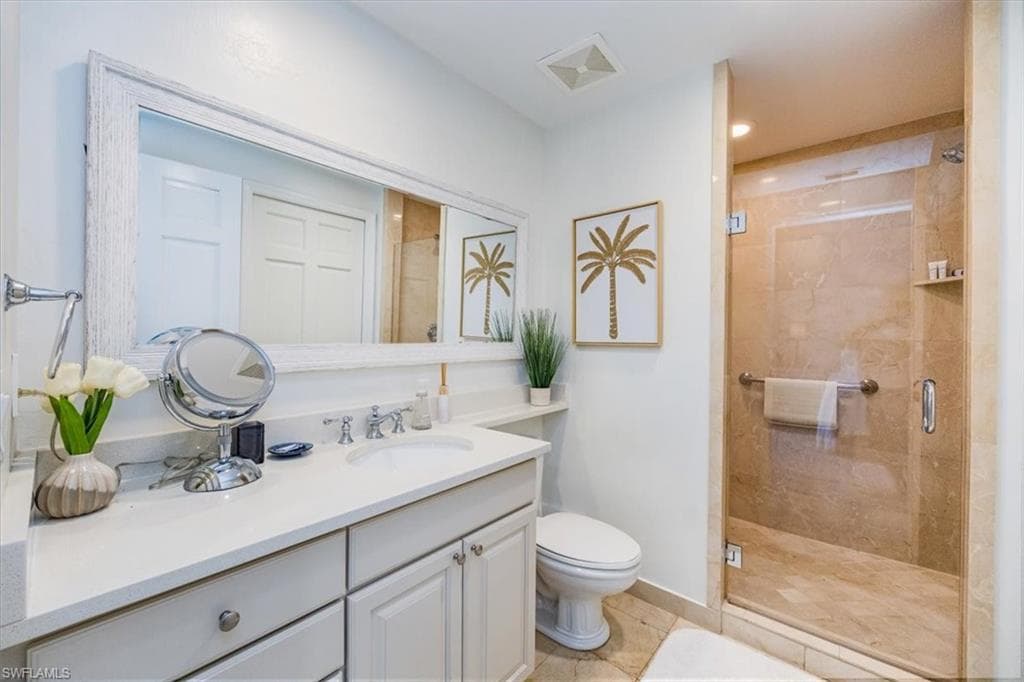 221 9th St S 130, Naples, FL 34102-12