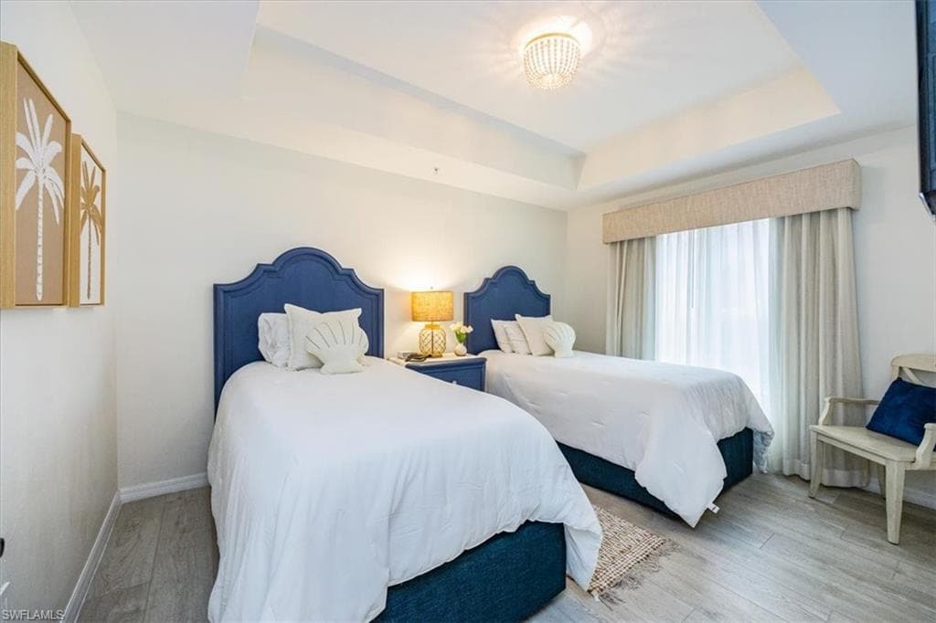 221 9th St S 130, Naples, FL 34102-13