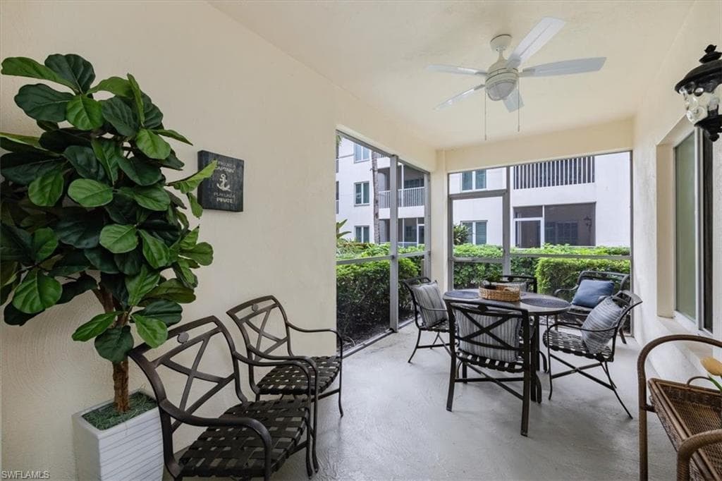 221 9th St S 130, Naples, FL 34102-20