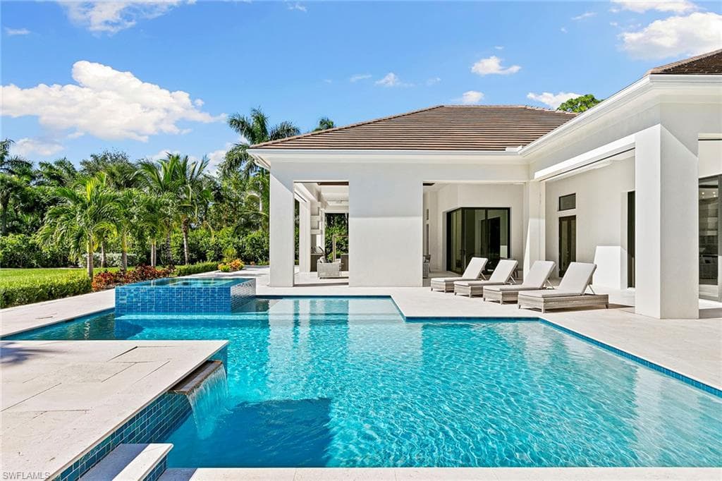 607 Myrtle Rd, Naples, FL 34108-20