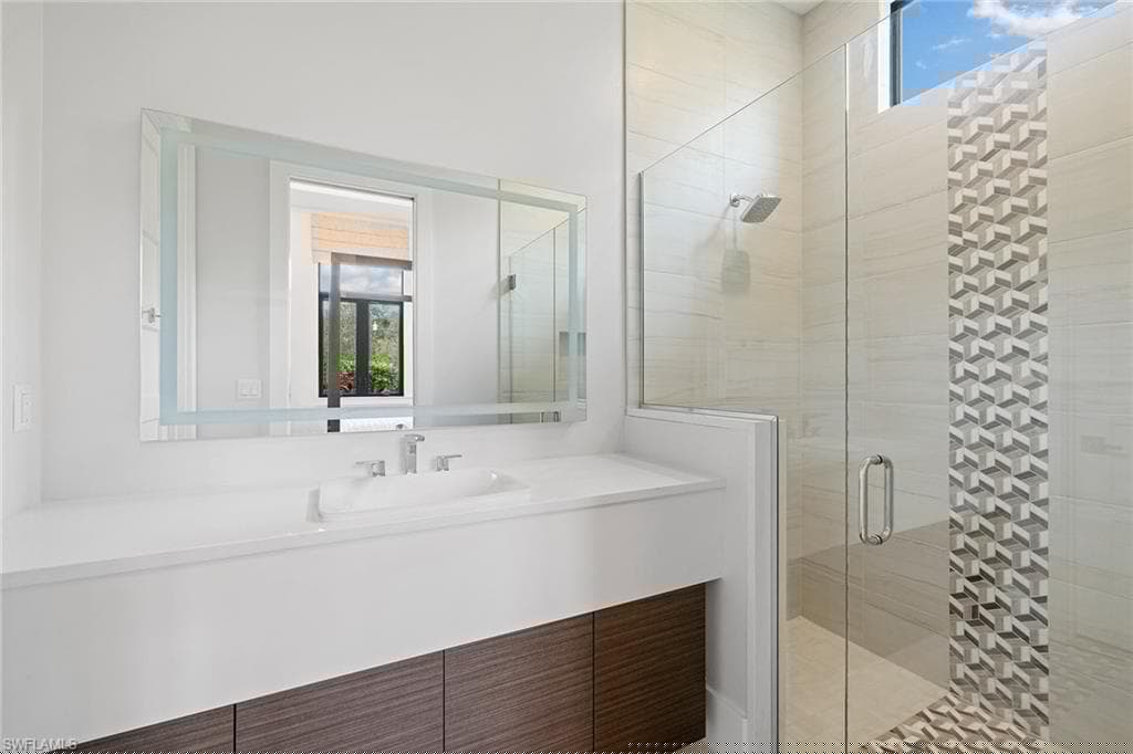 607 Myrtle Rd, Naples, FL 34108-40
