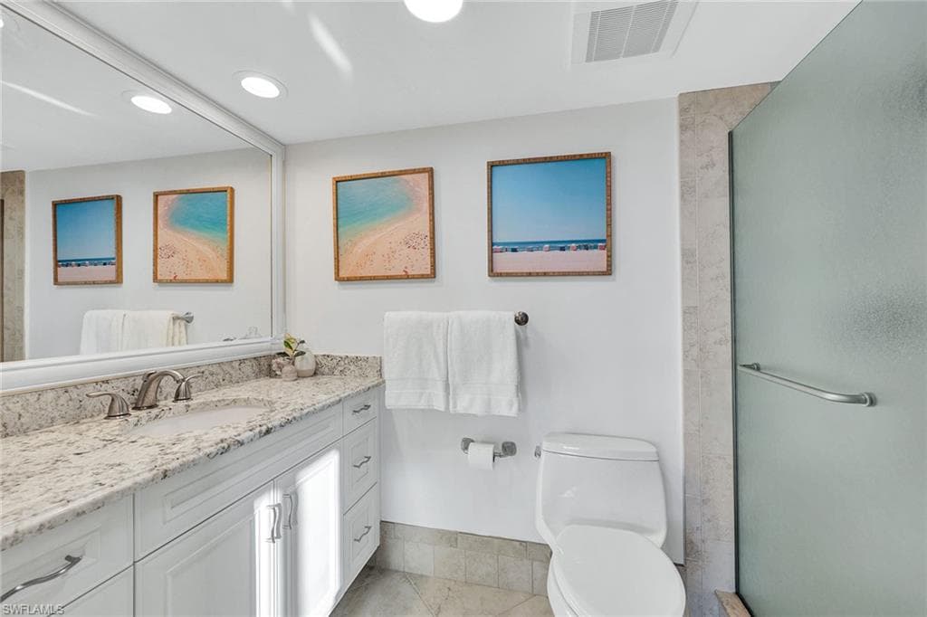 9051 Gulf Shore Dr 1001, Naples, FL 34108-28