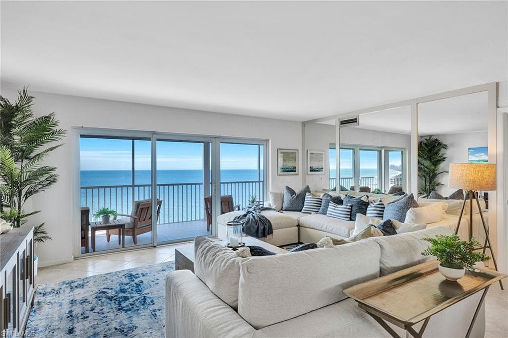 9051 Gulf Shore Dr 1001, Naples, FL 34108-6
