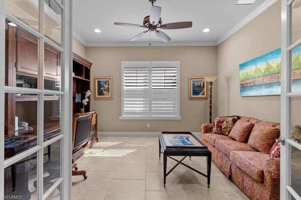 9235 Rialto Ln, Naples, FL 34119-22