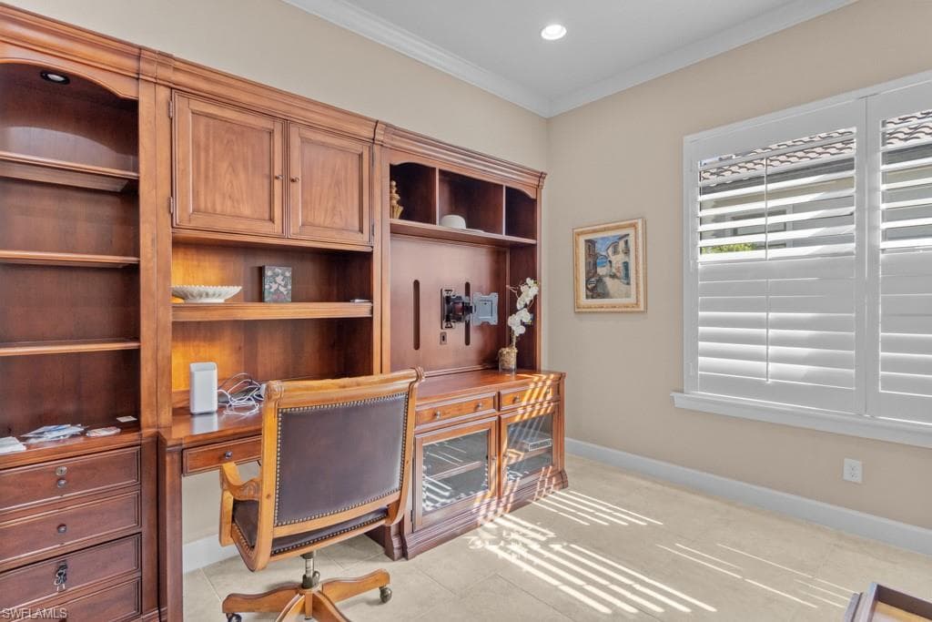 9235 Rialto Ln, Naples, FL 34119-24