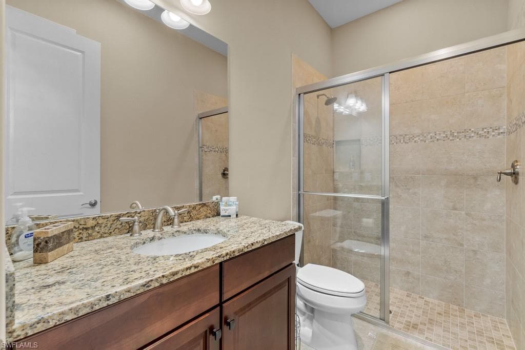 9235 Rialto Ln, Naples, FL 34119-25