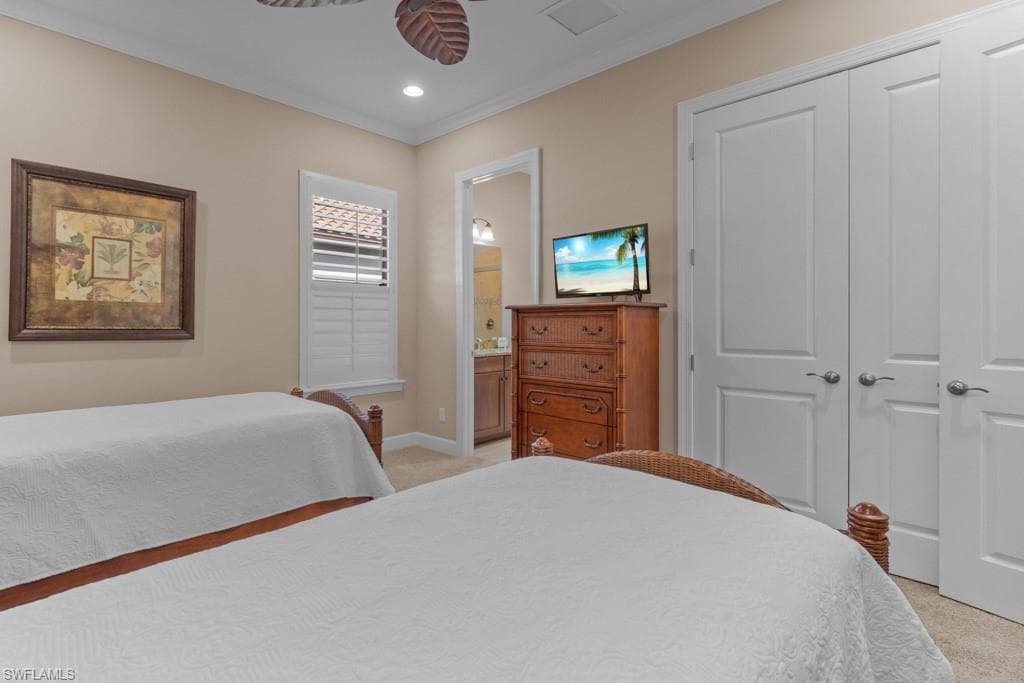9235 Rialto Ln, Naples, FL 34119-27