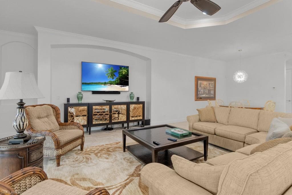 9235 Rialto Ln, Naples, FL 34119-5