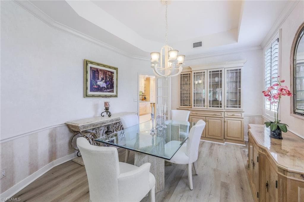 2000 Royal Marco Way Beach Cottage #11, Marco Island, FL 34145-17