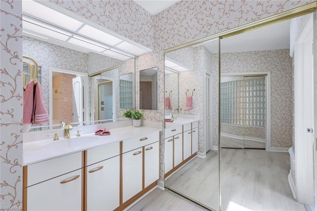 2000 Royal Marco Way Beach Cottage #11, Marco Island, FL 34145-21