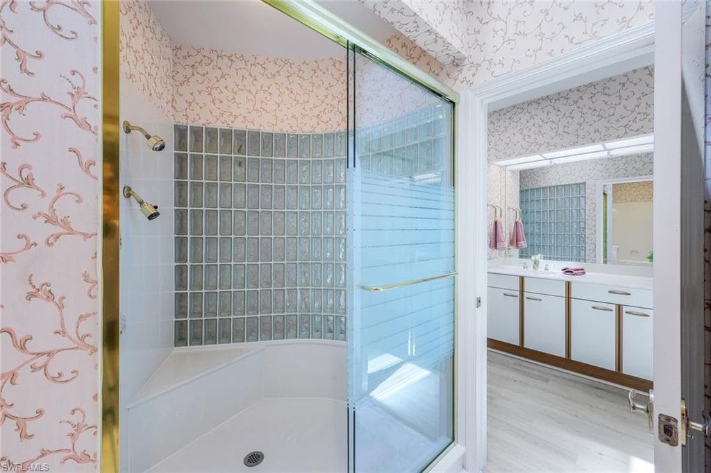 2000 Royal Marco Way Beach Cottage #11, Marco Island, FL 34145-22