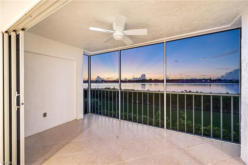 1120 Little Neck Ct E42, Naples, FL 34102-26