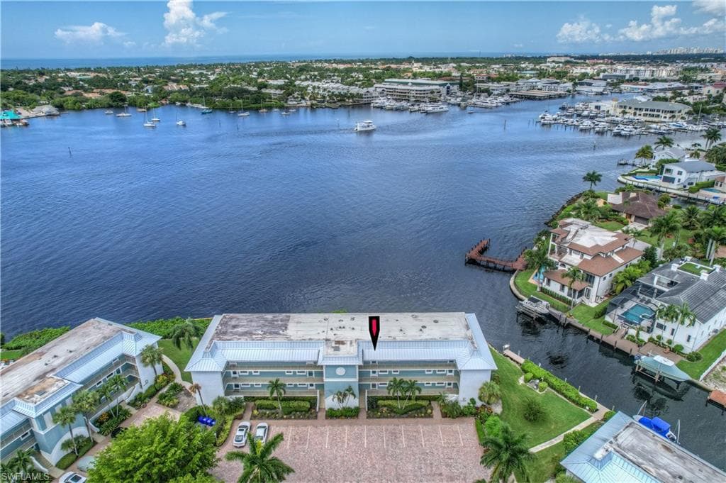 1120 Little Neck Ct E42, Naples, FL 34102-2