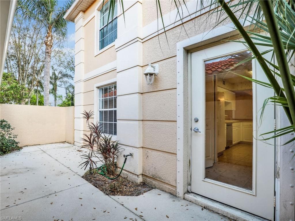 9700 Rosewood Pointe Ct 101, Bonita Springs, FL 34135-11