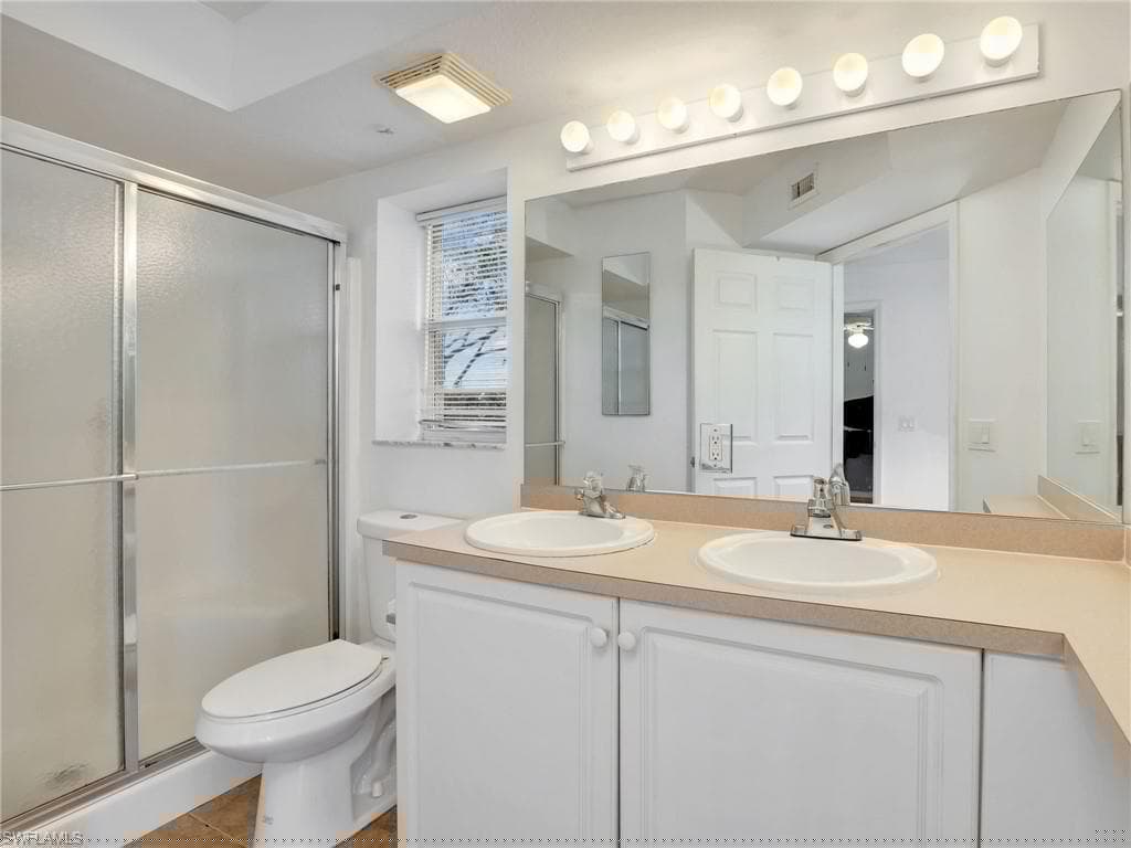 9700 Rosewood Pointe Ct 101, Bonita Springs, FL 34135-27