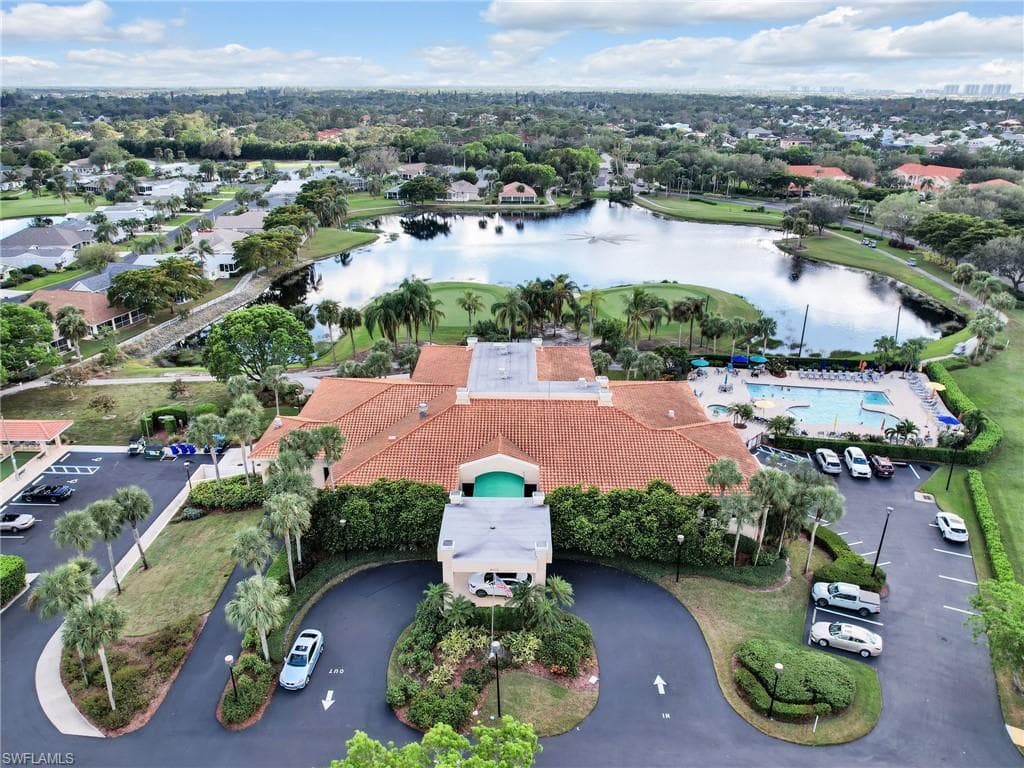 9700 Rosewood Pointe Ct 101, Bonita Springs, FL 34135-34