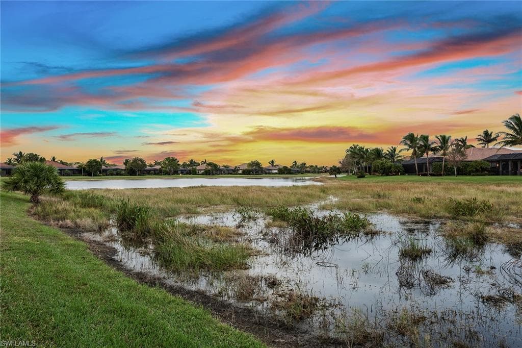 9539 Campanile Cir, Naples, FL 34114-35