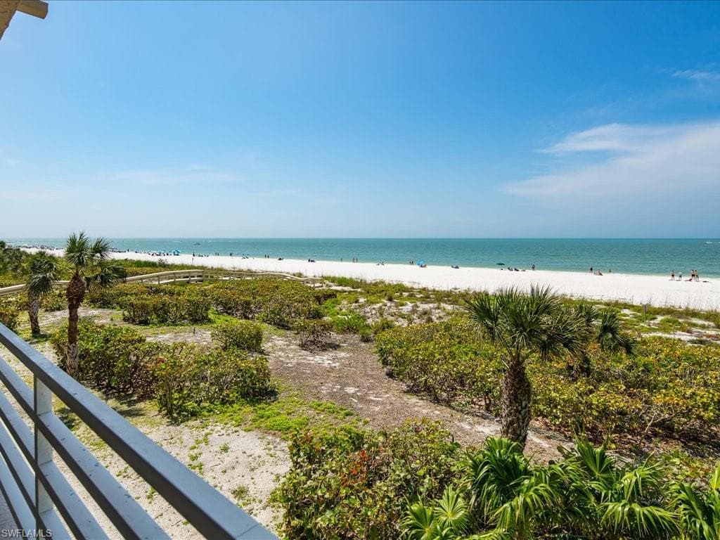 780 Collier Blvd 207, Marco Island, FL 34145-14