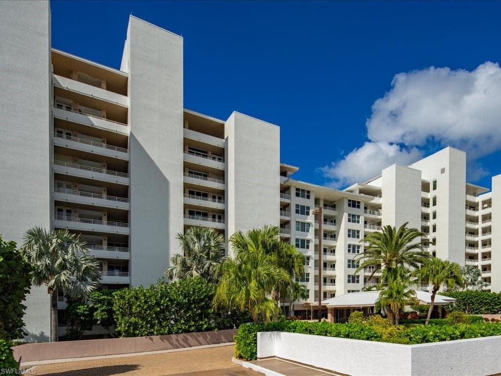 780 Collier Blvd 207, Marco Island, FL 34145-2