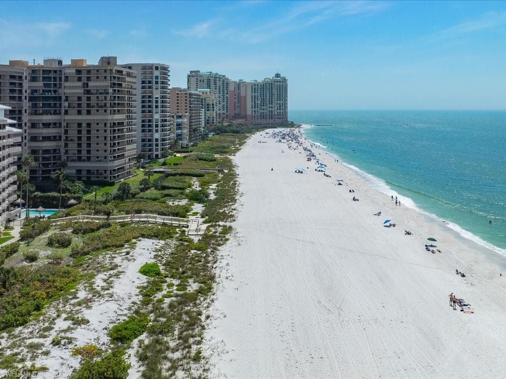780 Collier Blvd 207, Marco Island, FL 34145-38