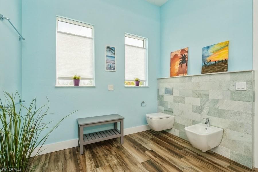 1000 NW 37th Pl, Cape Coral, FL 33993-25