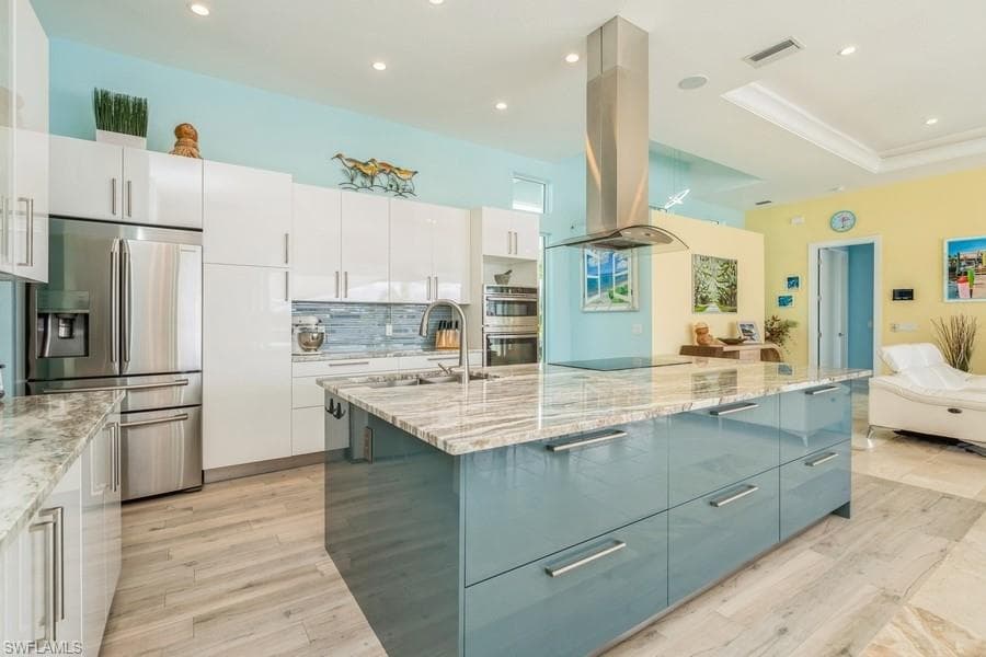 1000 NW 37th Pl, Cape Coral, FL 33993-34
