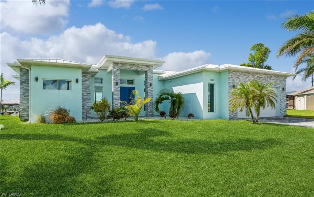 1000 NW 37th Pl, Cape Coral, FL 33993-3