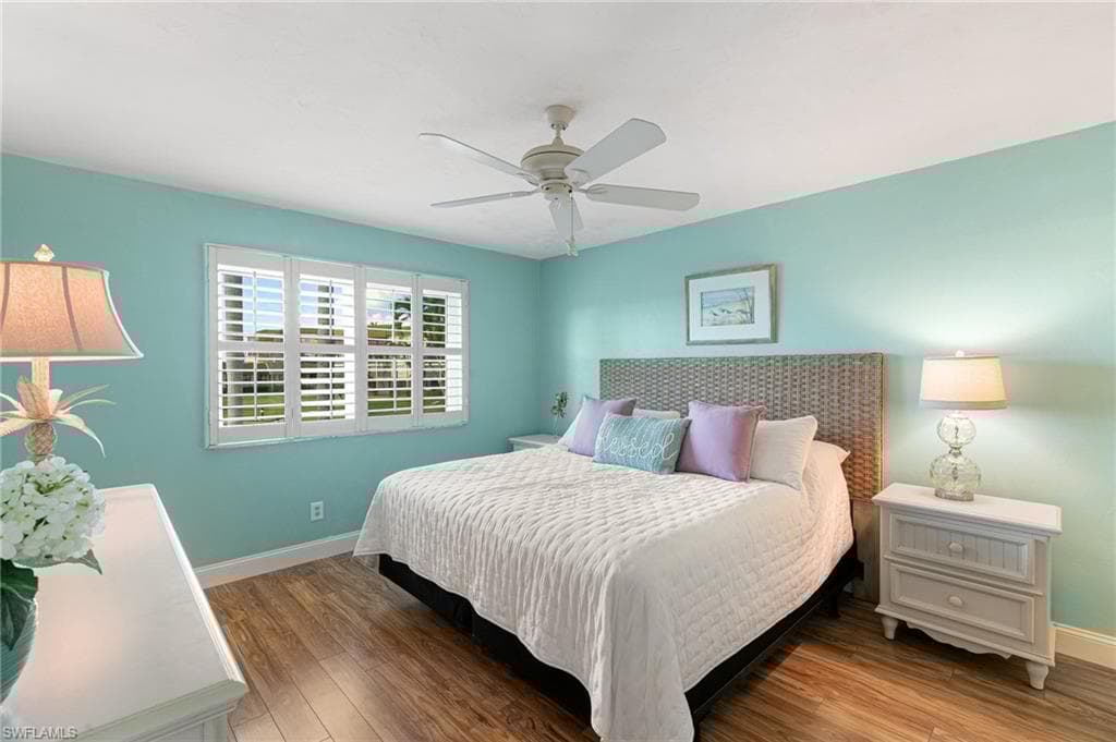 730 Elkcam Cir 205, Marco Island, FL 34145-15