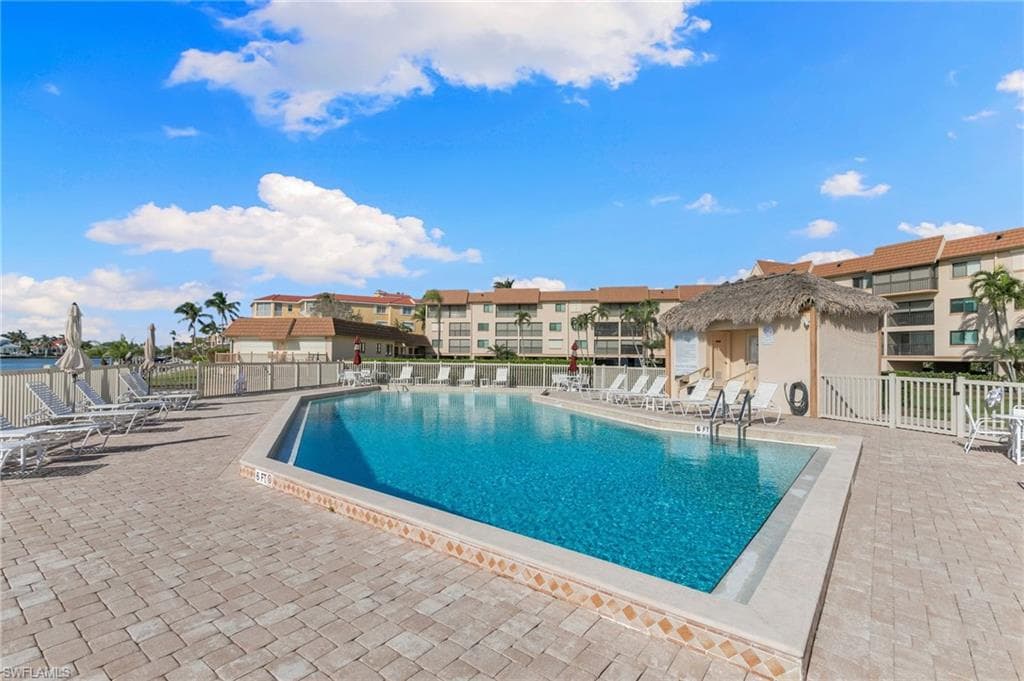 730 Elkcam Cir 205, Marco Island, FL 34145-27
