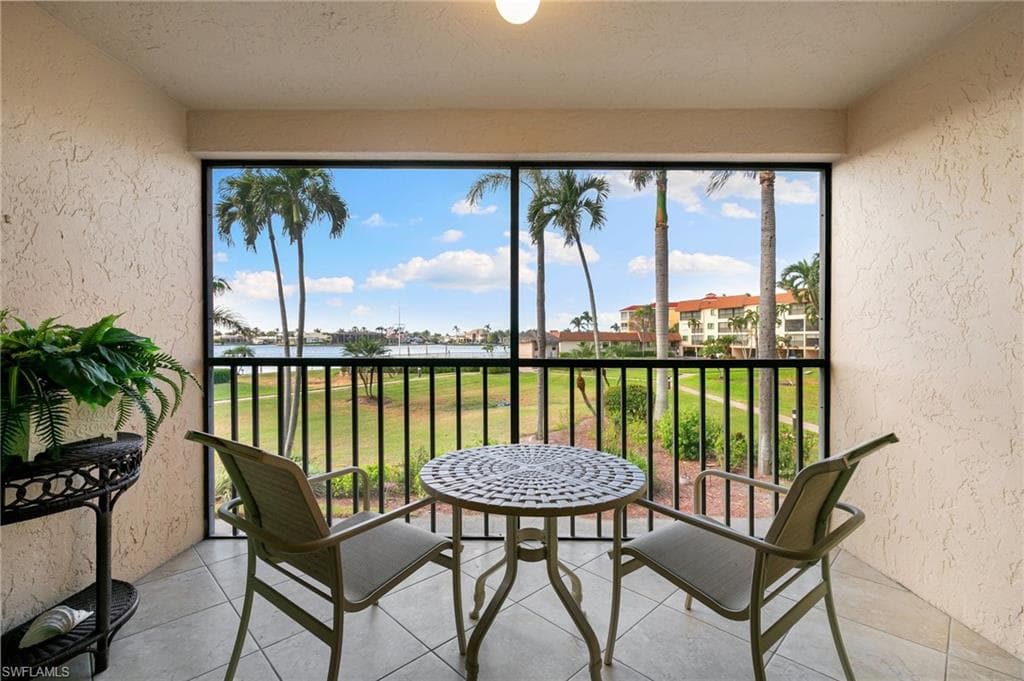 730 Elkcam Cir 205, Marco Island, FL 34145-5