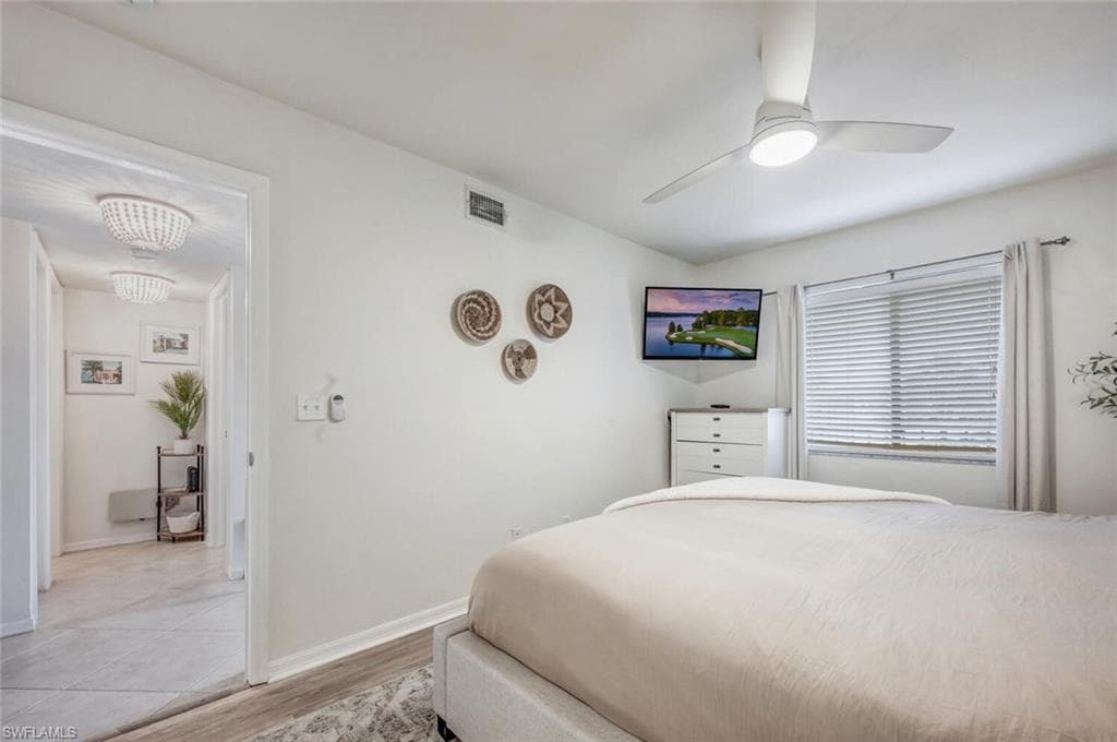 7300 Saint Ives Way 5208, Naples, FL 34104-18