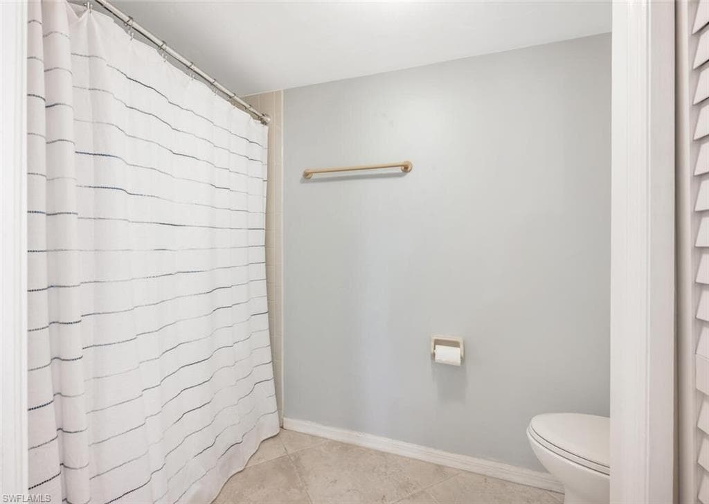 7300 Saint Ives Way 5208, Naples, FL 34104-22