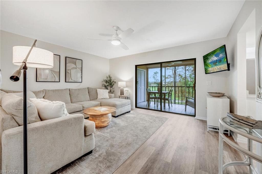 7300 Saint Ives Way 5208, Naples, FL 34104-4