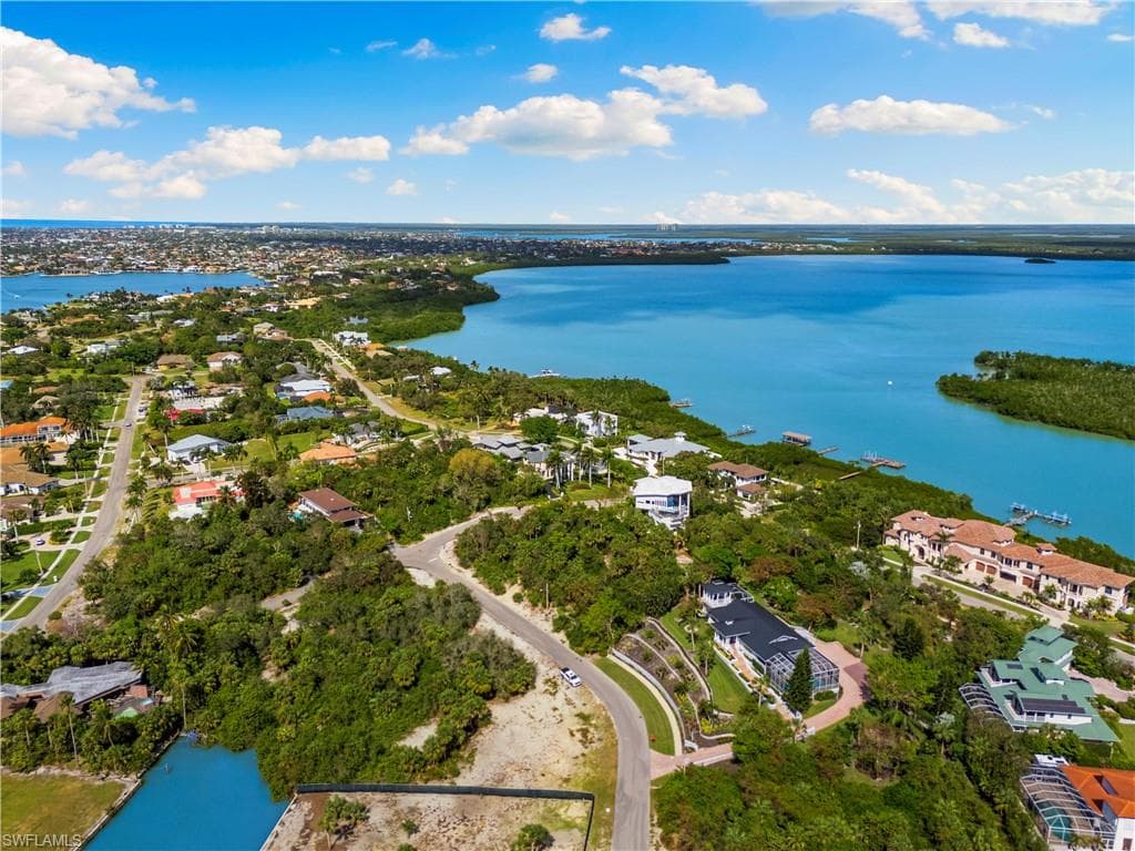 1130 Caxambas Dr, Marco Island, FL 34145-8