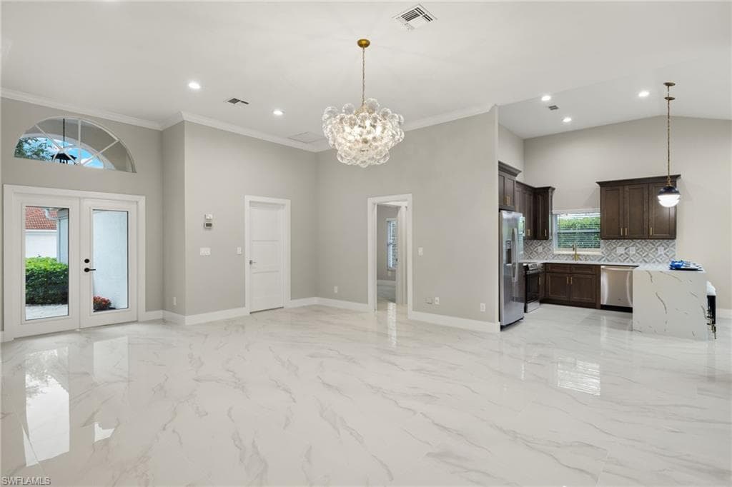 7501 San Miguel Way, Naples, FL 34109-9