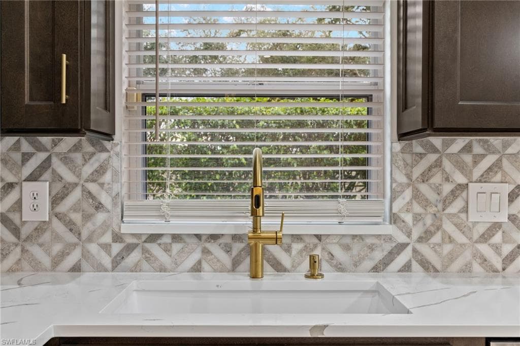 7501 San Miguel Way, Naples, FL 34109-7