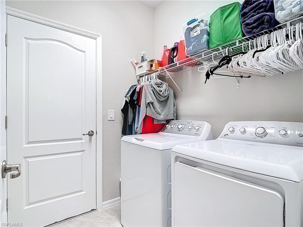 19758 The Place Blvd, Estero, FL 33928-38